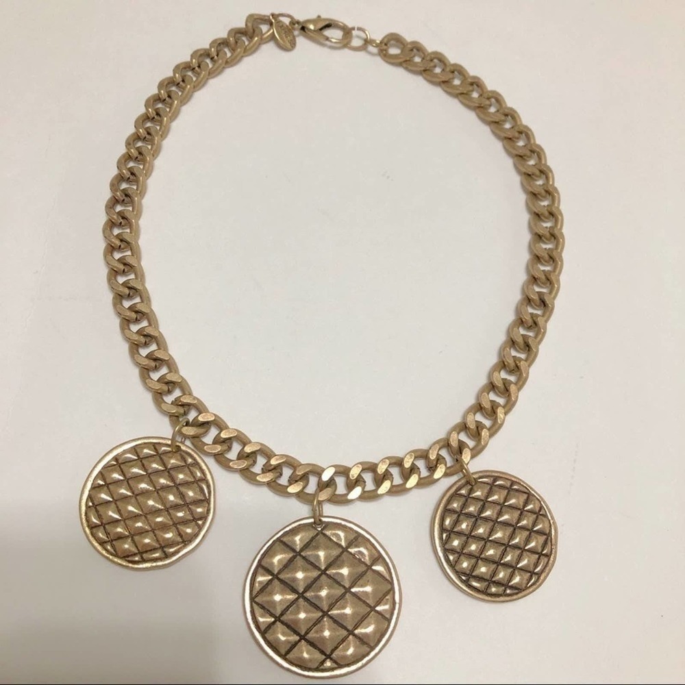 Express Statement Necklace​​​ - Picture 4 of 10